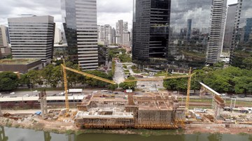 Estação Morumbi Metrô Linha 17 Ouro, São Paulo, Brasil