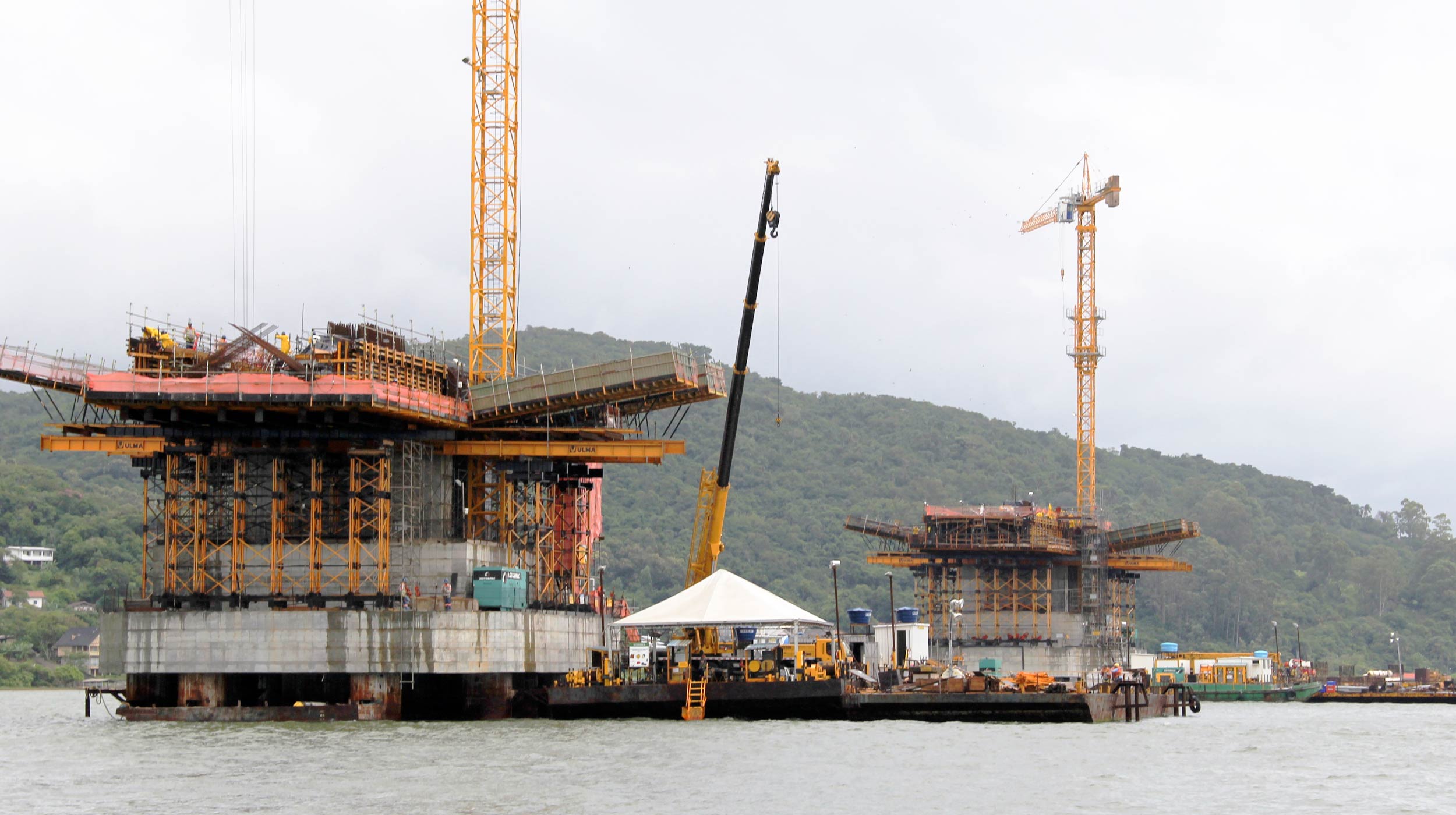 A Duplicação da Rodovia BR-101, que faz a ligação do Brasil de Norte a Sul é uma obra de grande importância para o desenvolvimento logístico do país.