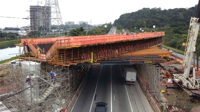 Ponte Laguna Panamby, São Paulo, Brasil